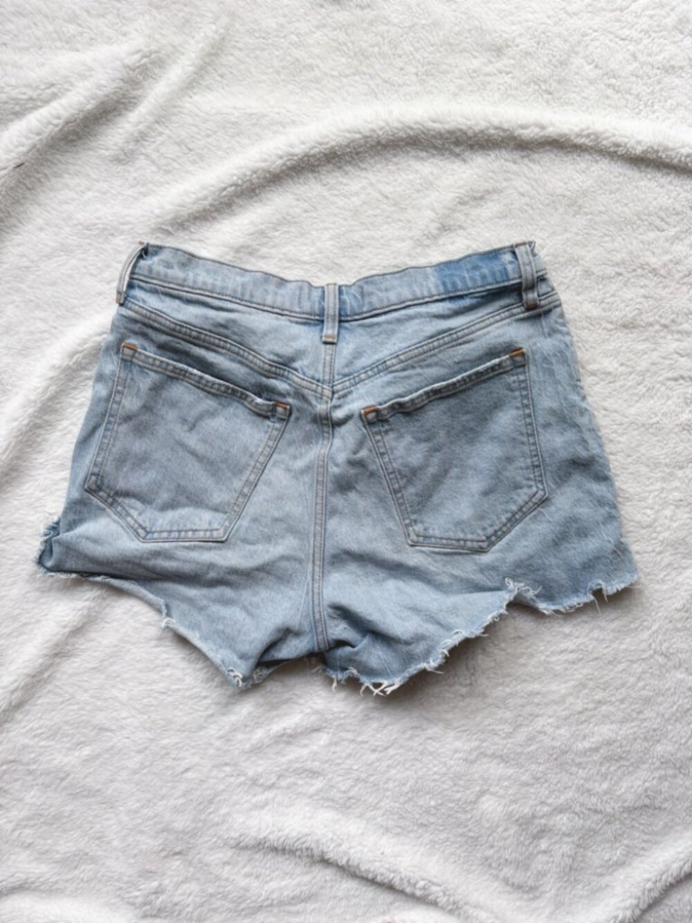 Abercrombie 90s Relaxed Cutoff Shorts High Rise Light Wash 29 - Picture 3 of 7